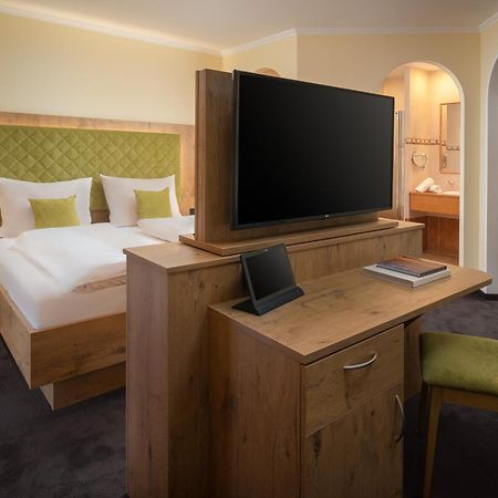 Hotel Vitaloase Zu Den Drei Bruedern Unken Esterno foto